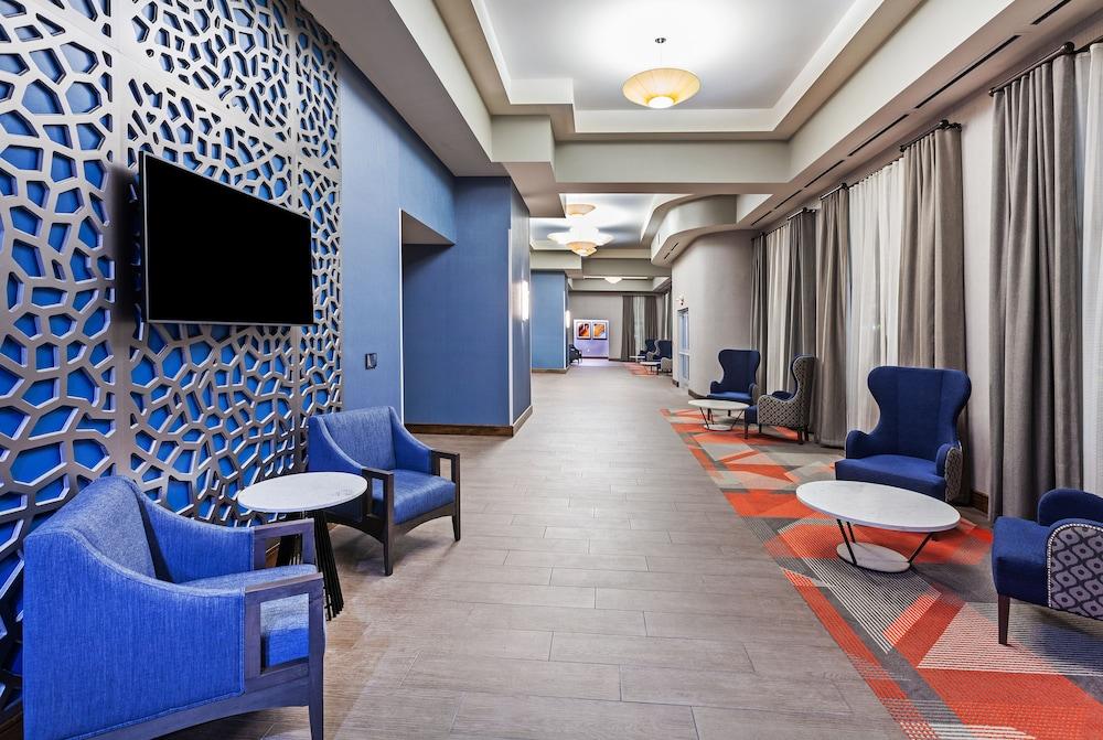 Hampton Inn by Hilton Gardner Convention Center