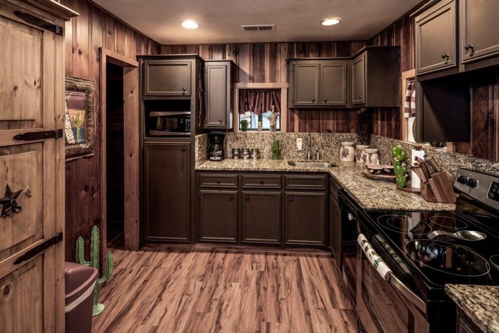 Bear Country Cabin