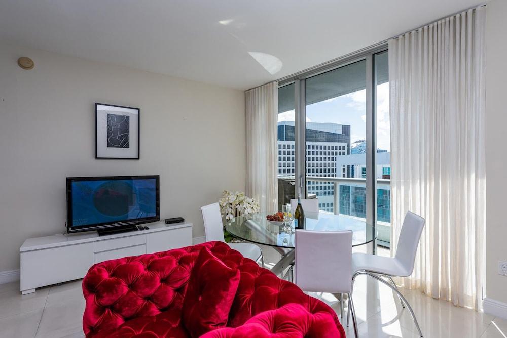 Miami Icon Penthouse by Caema