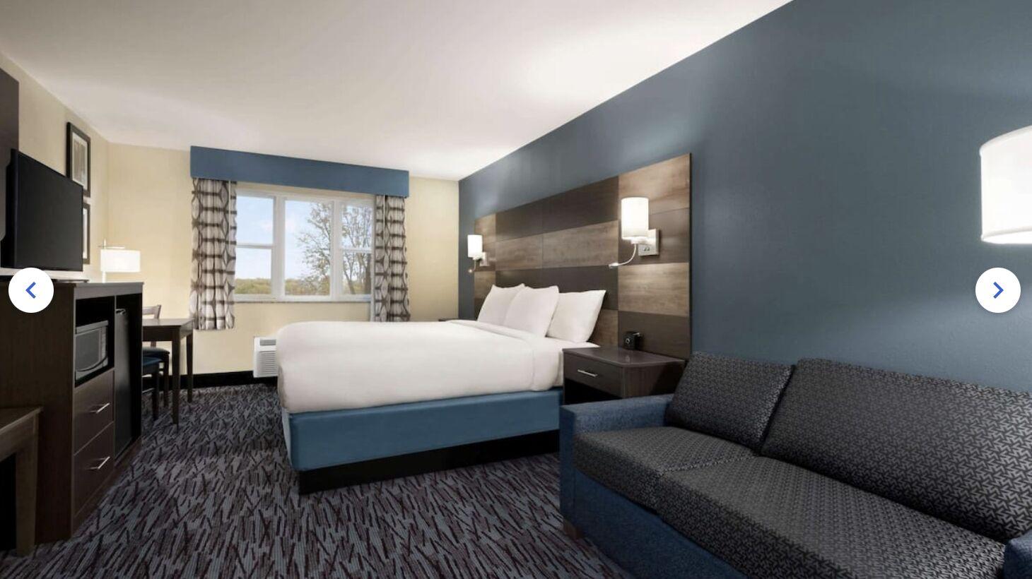 AmericInn by Wyndham Dodgeville