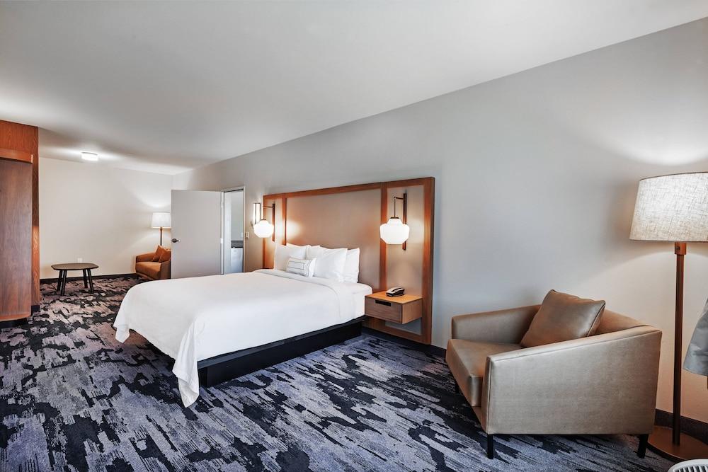 Fairfield Inn & Suites Tulsa Catoosa