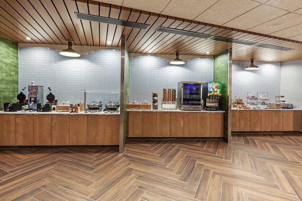 Fairfield Inn & Suites Tulsa Catoosa