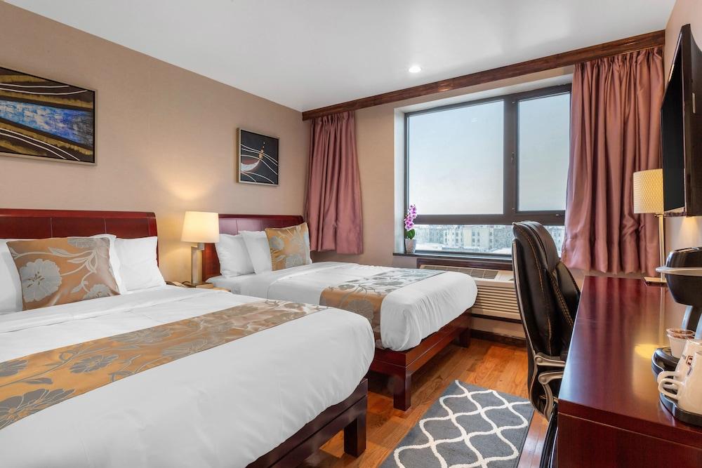 Industry City Hotel An Ascend Hotel Collection Member