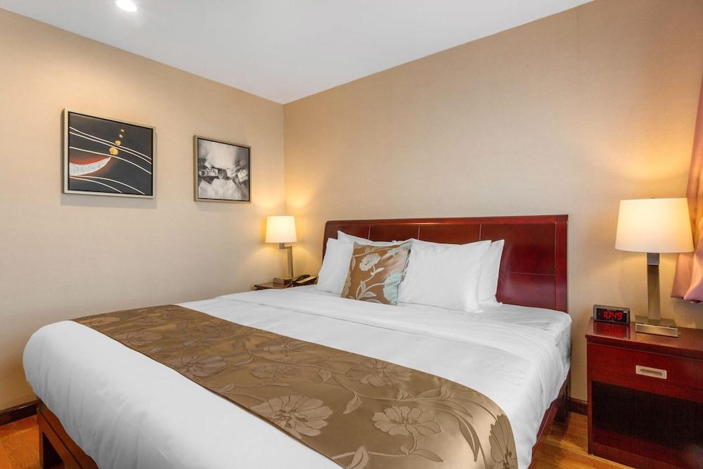 Industry City Hotel An Ascend Hotel Collection Member