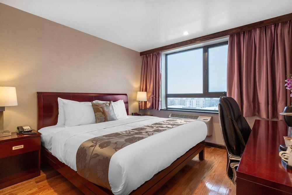 Industry City Hotel An Ascend Hotel Collection Member