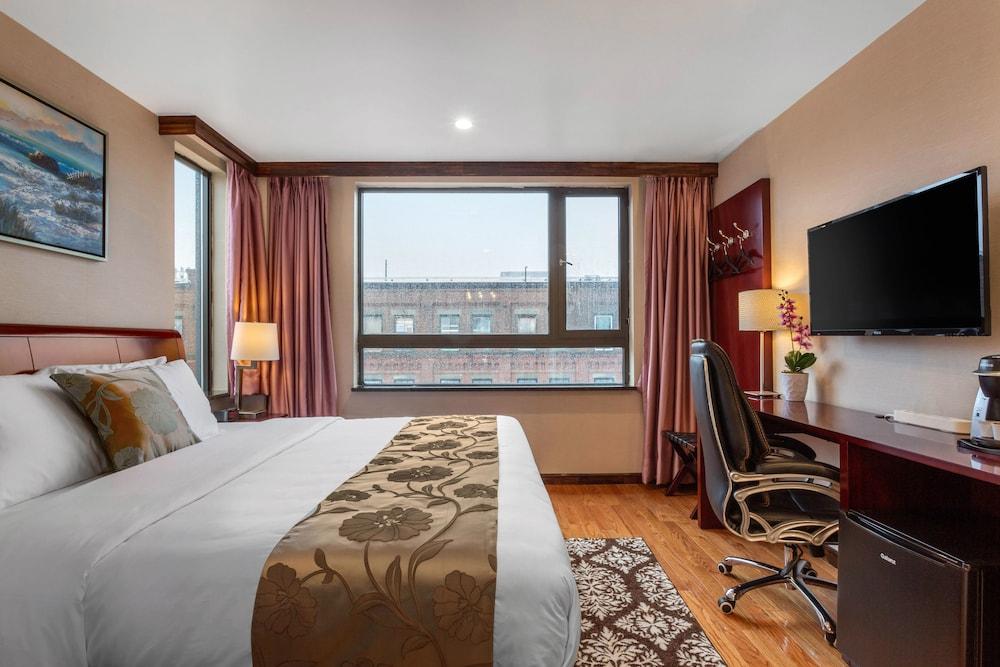 Industry City Hotel An Ascend Hotel Collection Member