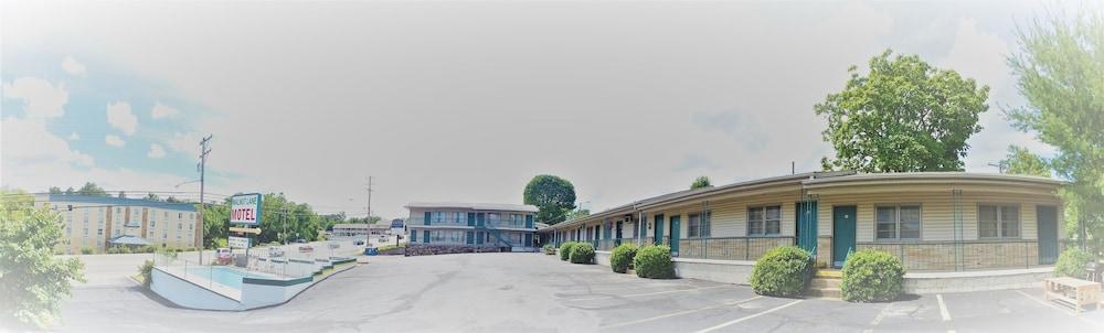 Walnut Lane Motel