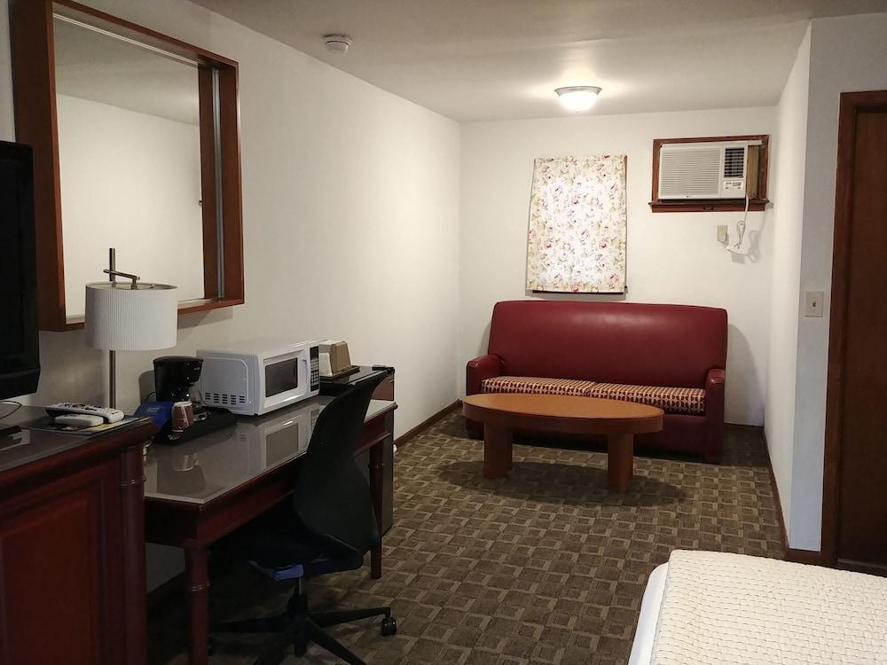 Walnut Lane Motel