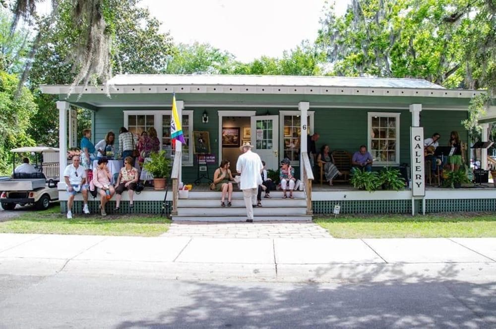 Old Town Bluffton Inn