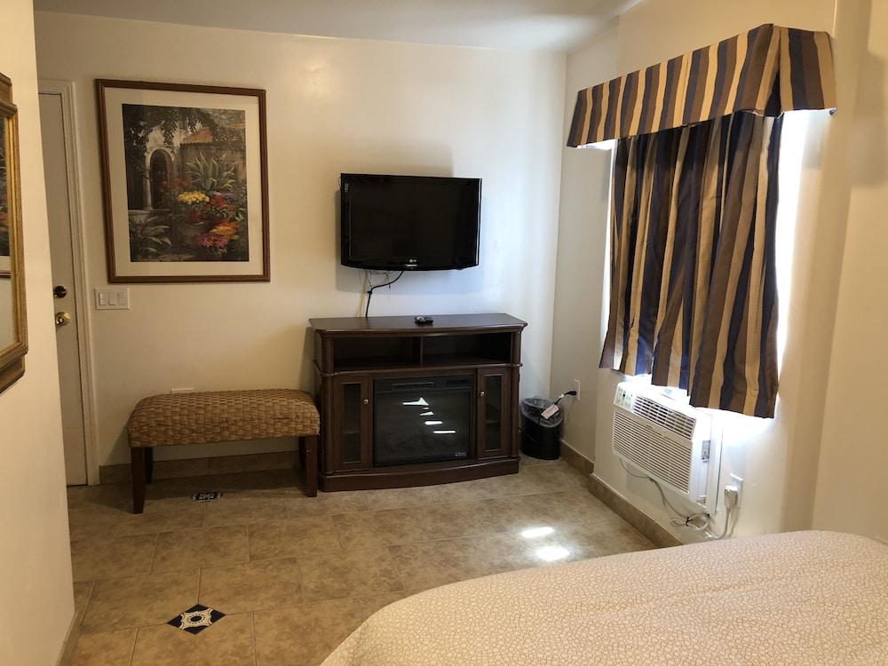 Casa Del Sol Motel