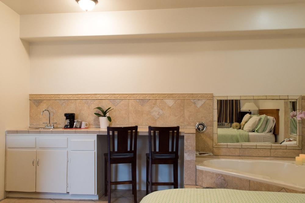 Casa Del Sol Motel