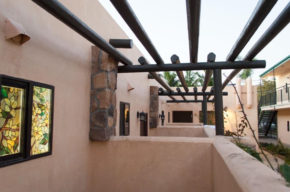 Casa Del Sol Motel