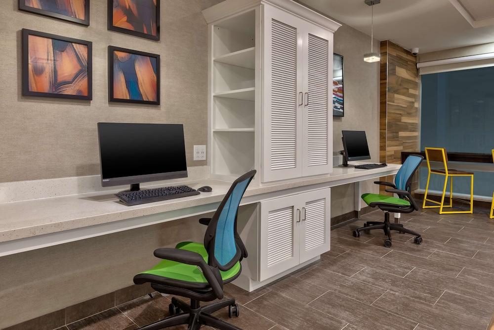Home2 Suites by Hilton Battle Creek