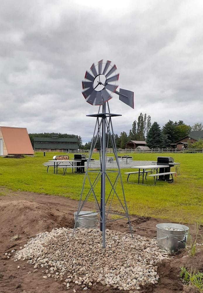 Glacier Acres Guest Ranch