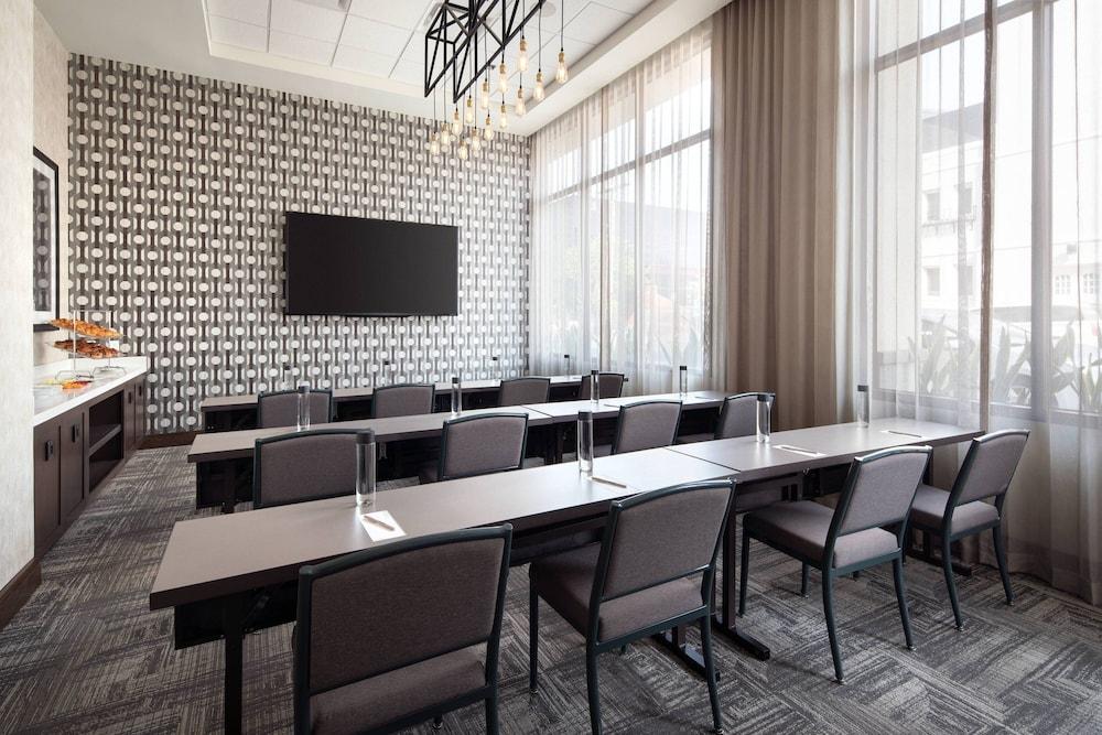 Residence Inn Los Angeles Glendale