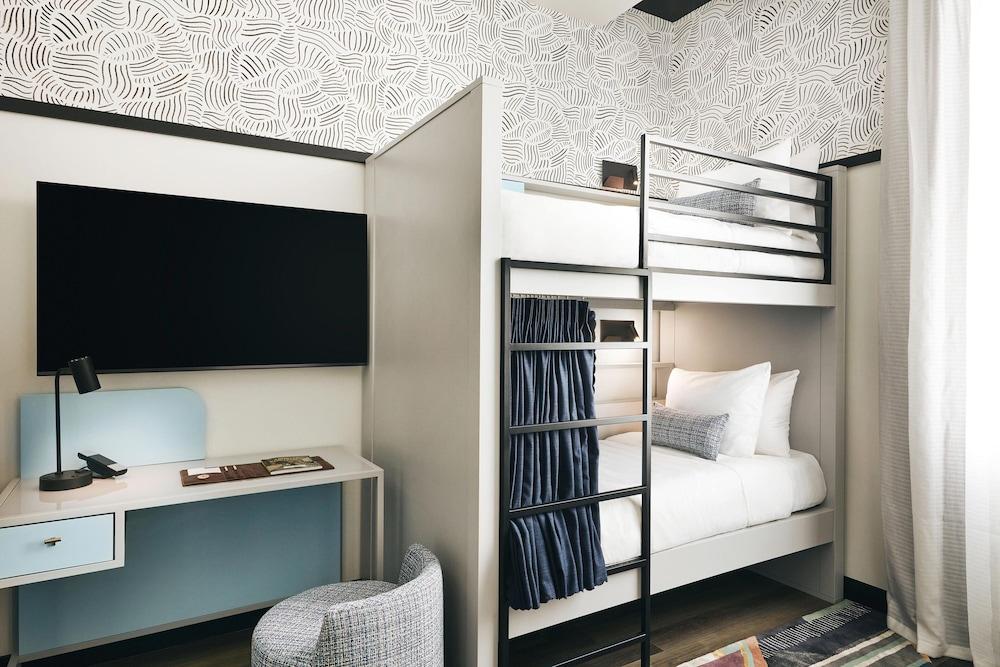 Kinley, Cincinnati Downtown, a Tribute Portfolio Hotel