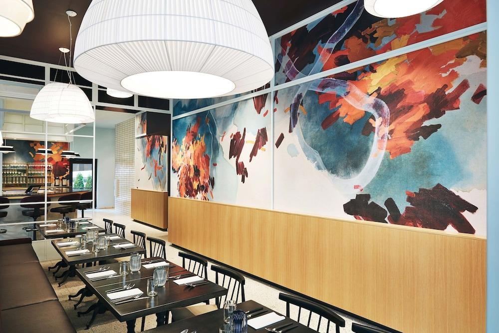 Kinley, Cincinnati Downtown, a Tribute Portfolio Hotel