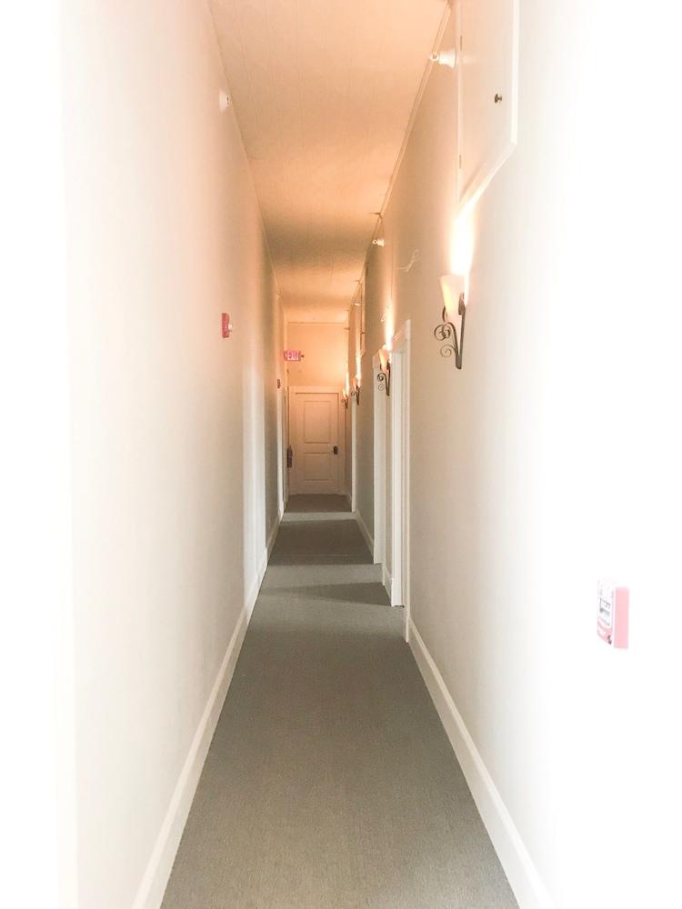 Inn On Central