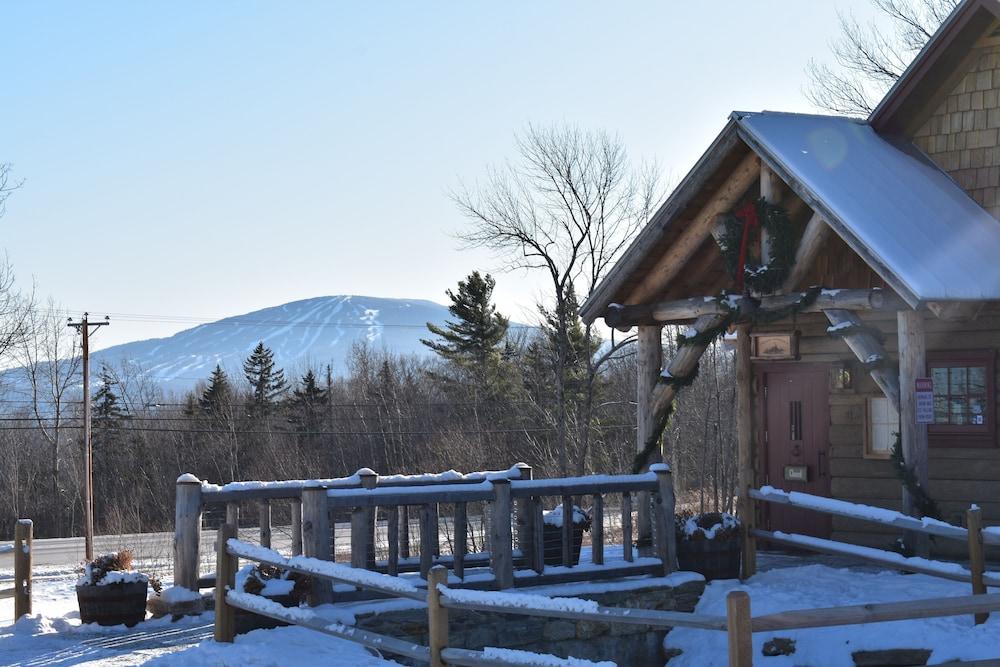 Seesaw's Lodge