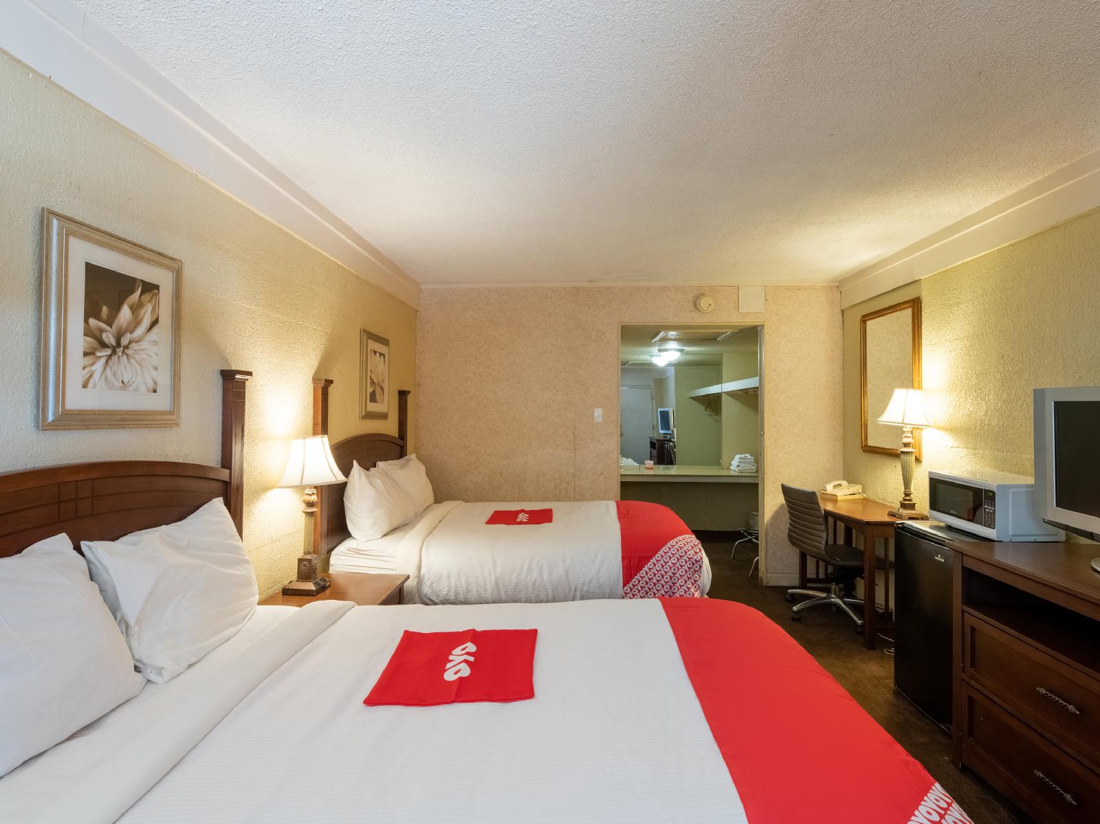 Bay City Inn