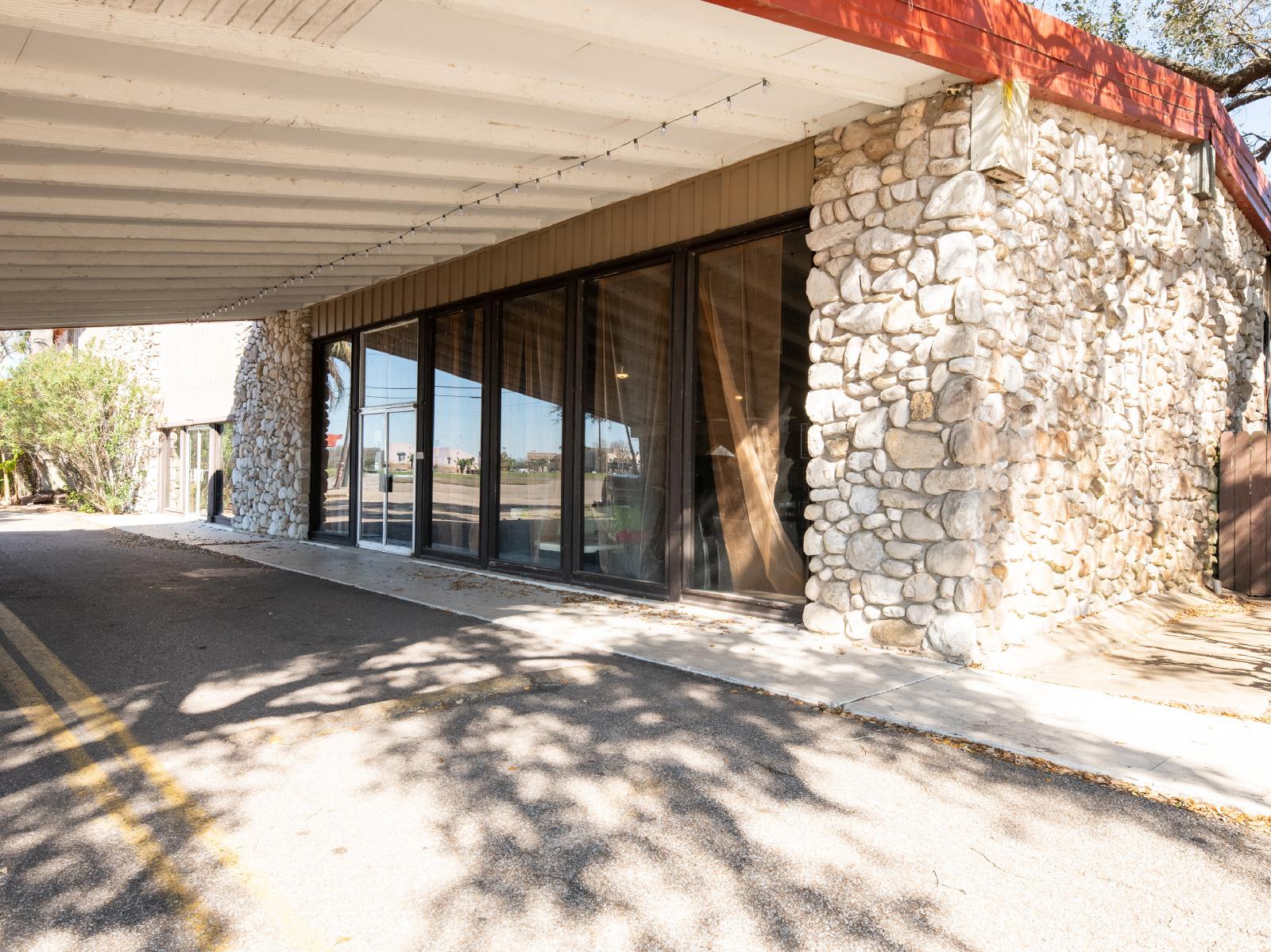 Bay City Inn