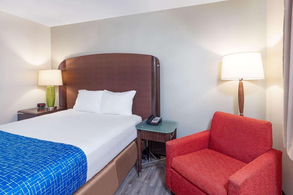 Travelodge Lovell