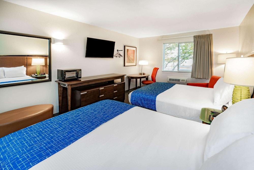 Travelodge Lovell