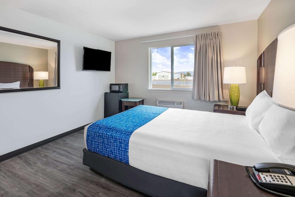Travelodge Lovell