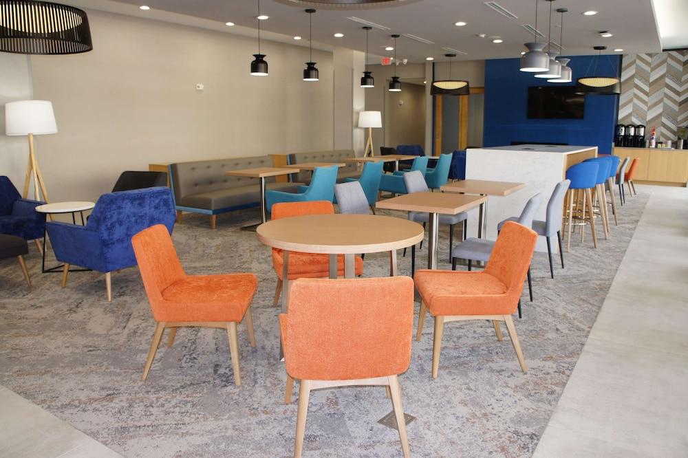 La Quinta Inn & Suites by Wyndham Katy