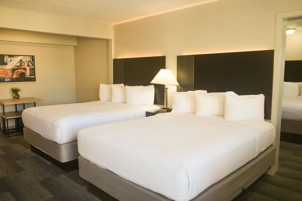 Americana Modern Hotel