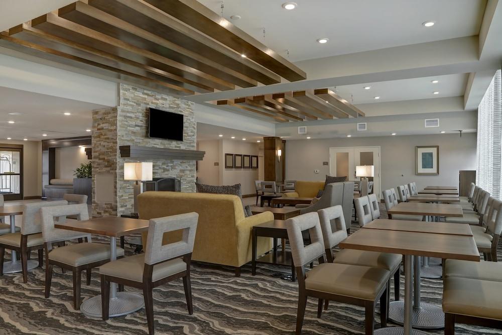 Staybridge Suites Overland Park-Kansas City Area