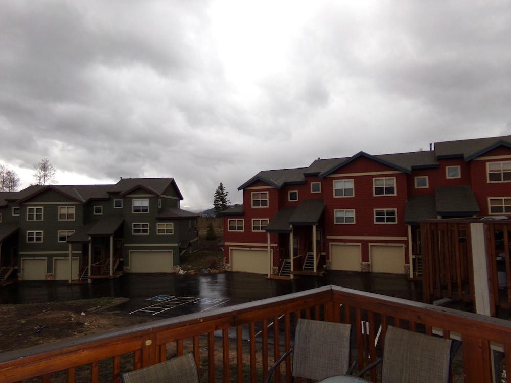 Prospector Village