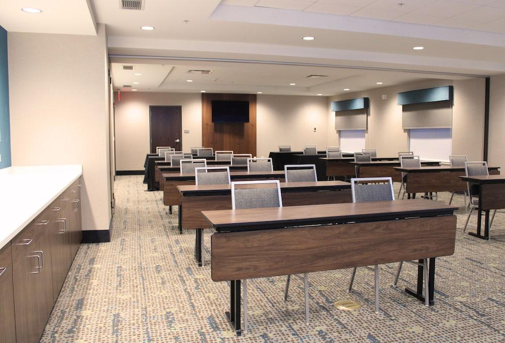 Hampton Inn Buffalo - Amherst