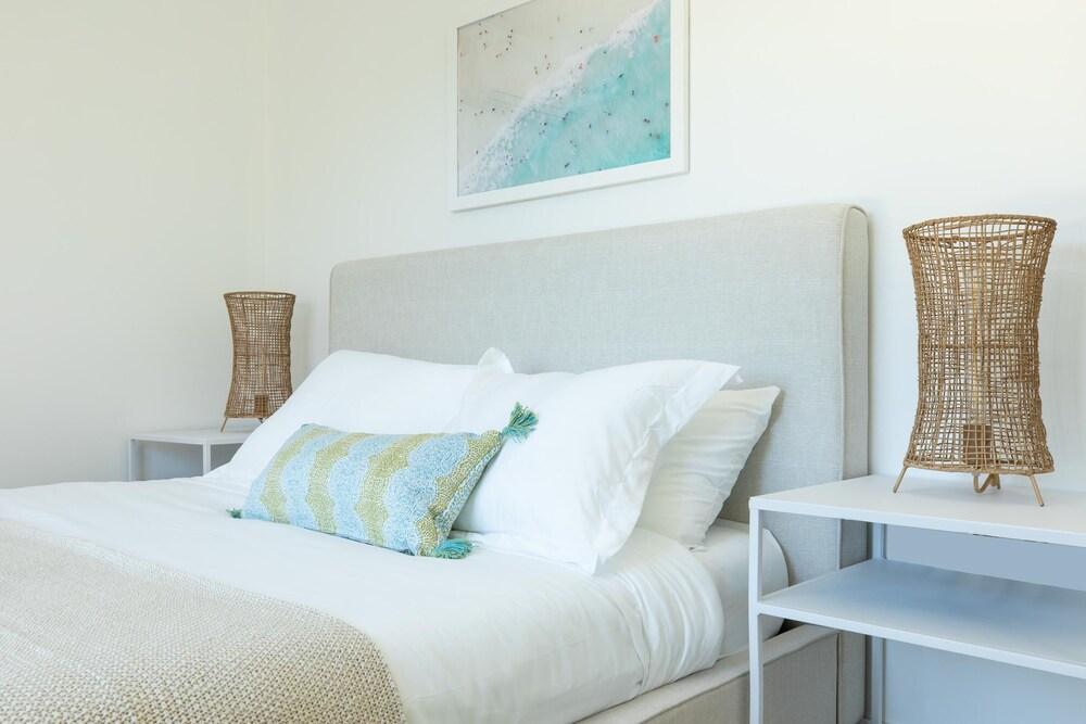 Avalon Buyout 1 by AvantStay
