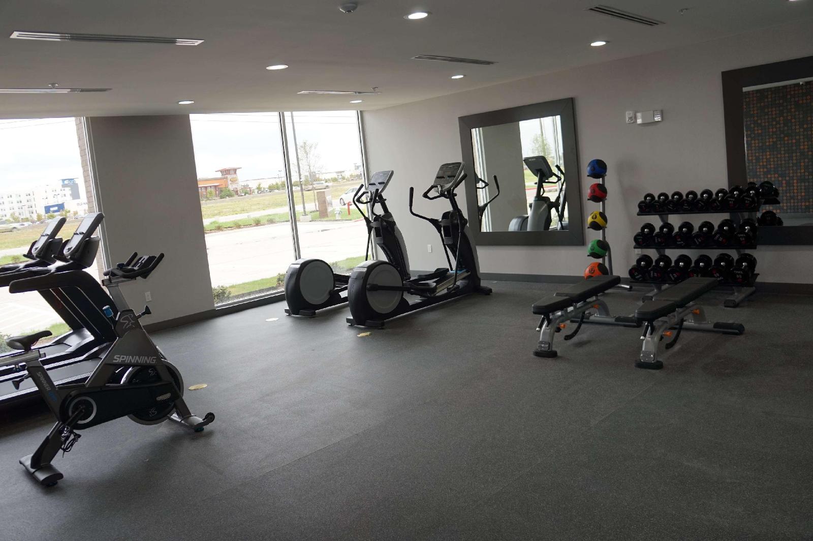 La Quinta Inn & Suites by Wyndham Euless