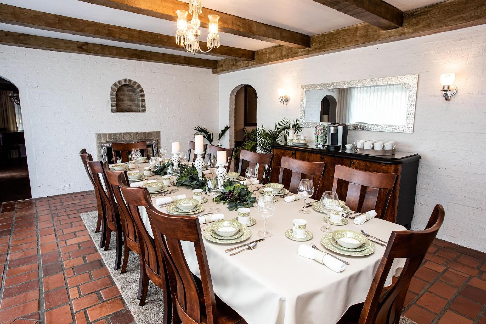 Hummingbird Estate