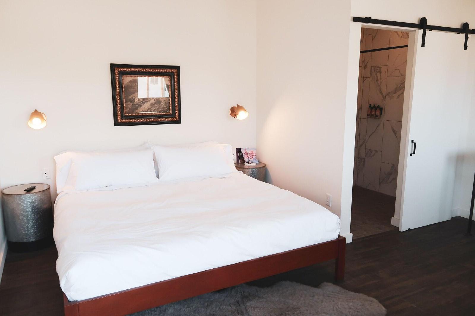 Mellow Moon Motor Lodge