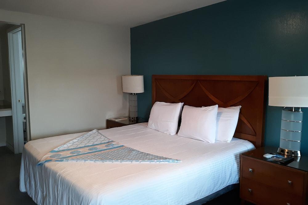 OYO Hotel Rose's Willcox - North Haskell Ave