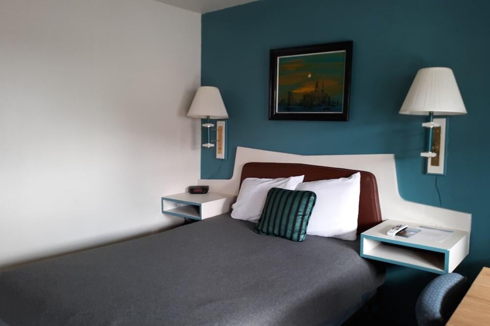 OYO Hotel Rose's Willcox - North Haskell Ave