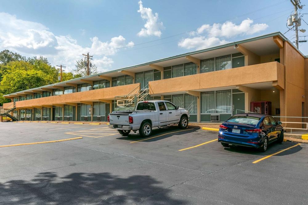 Rodeway Inn