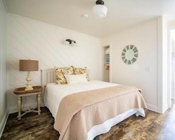 Bandon Marina Inn