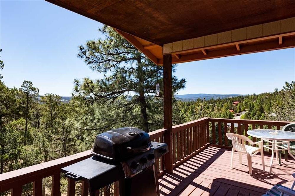 Sisters Mountain Home