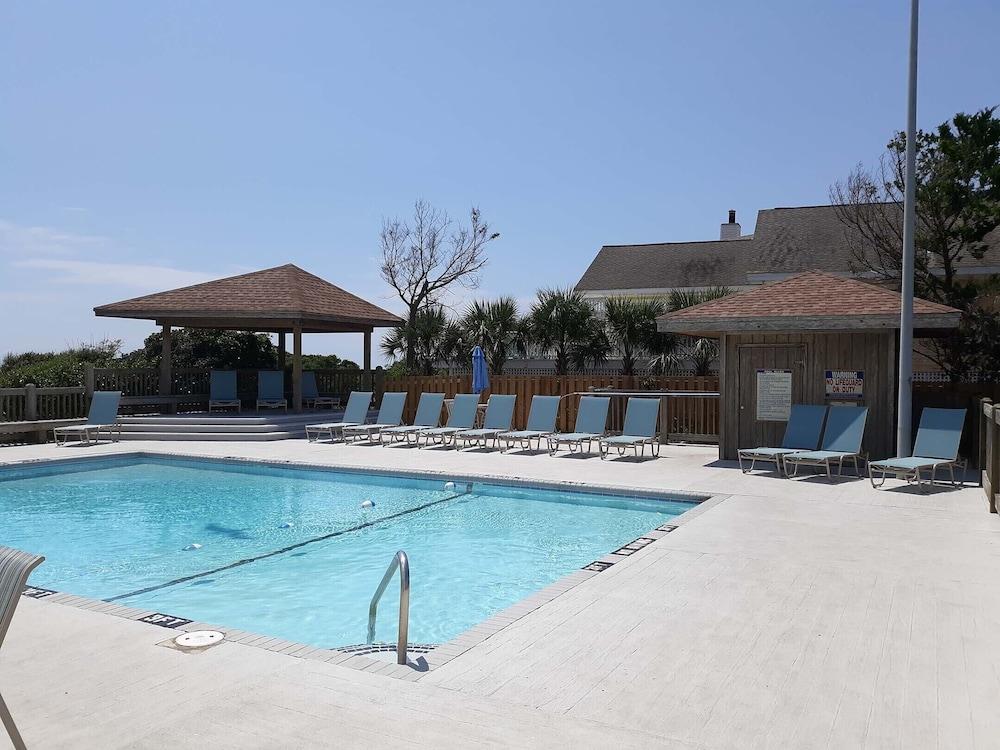 The Surf Suites