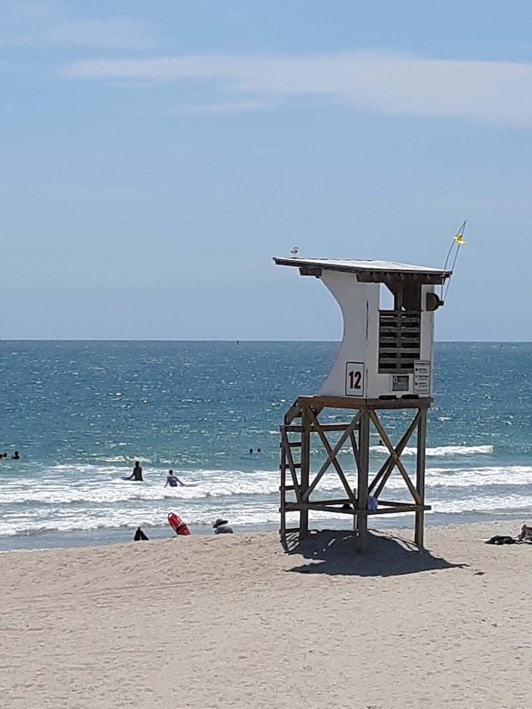 The Surf Suites
