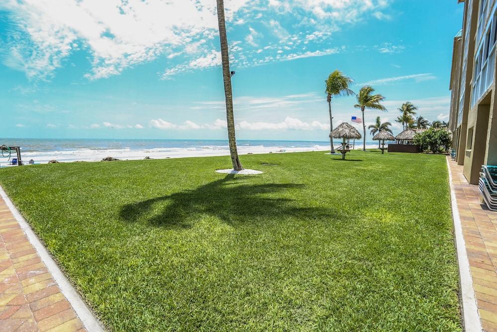 Smuggler's Cove Condo