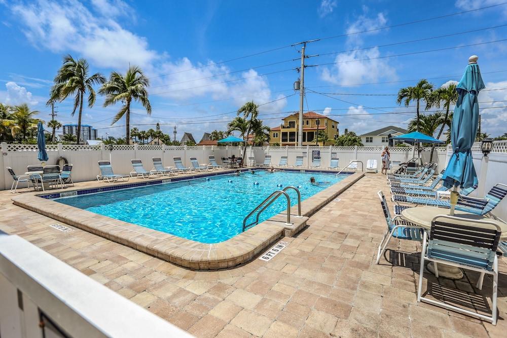 Smuggler's Cove Condo