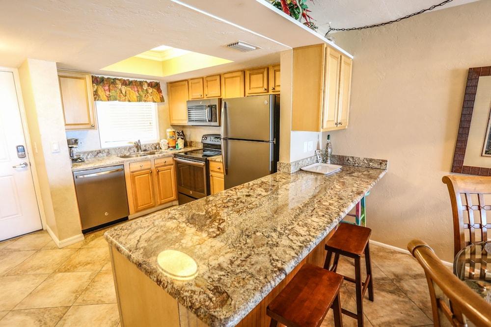 Smuggler's Cove Condo