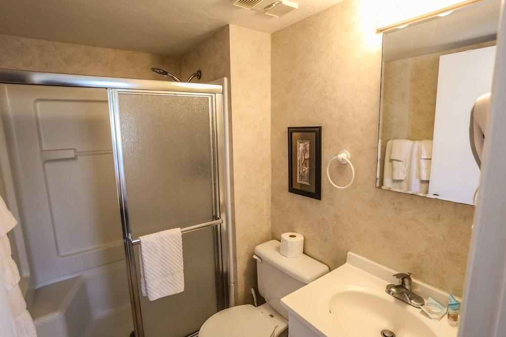 Smuggler's Cove Condo