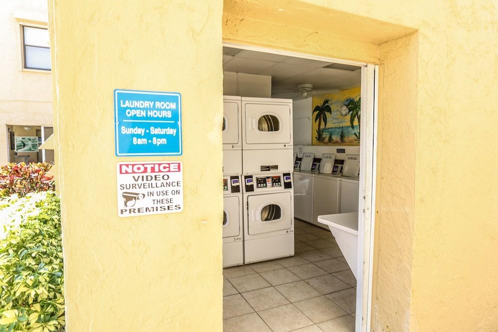Smuggler's Cove Condo