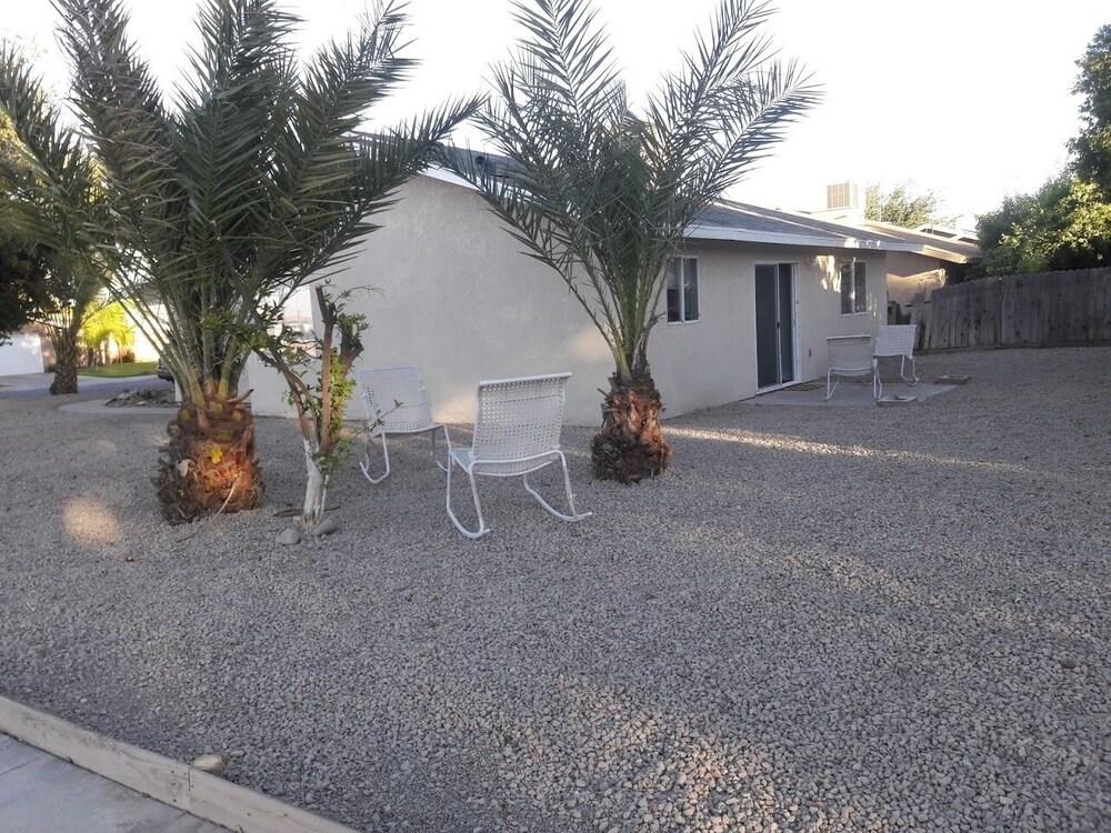 Coalinga Embassy